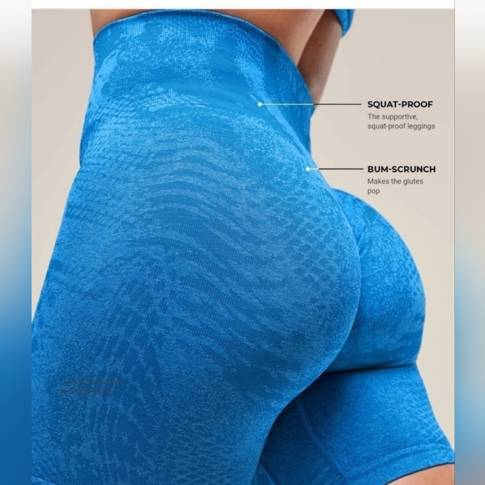 ❌️SOLD❌️Adapt Animal Whitney Seamless ShortsBarbell Blue/Gentle Blue